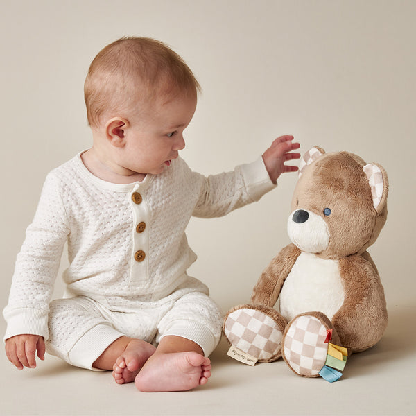 Itzy Ritzy - Sweetie Snuggles Plush - Theo Bear