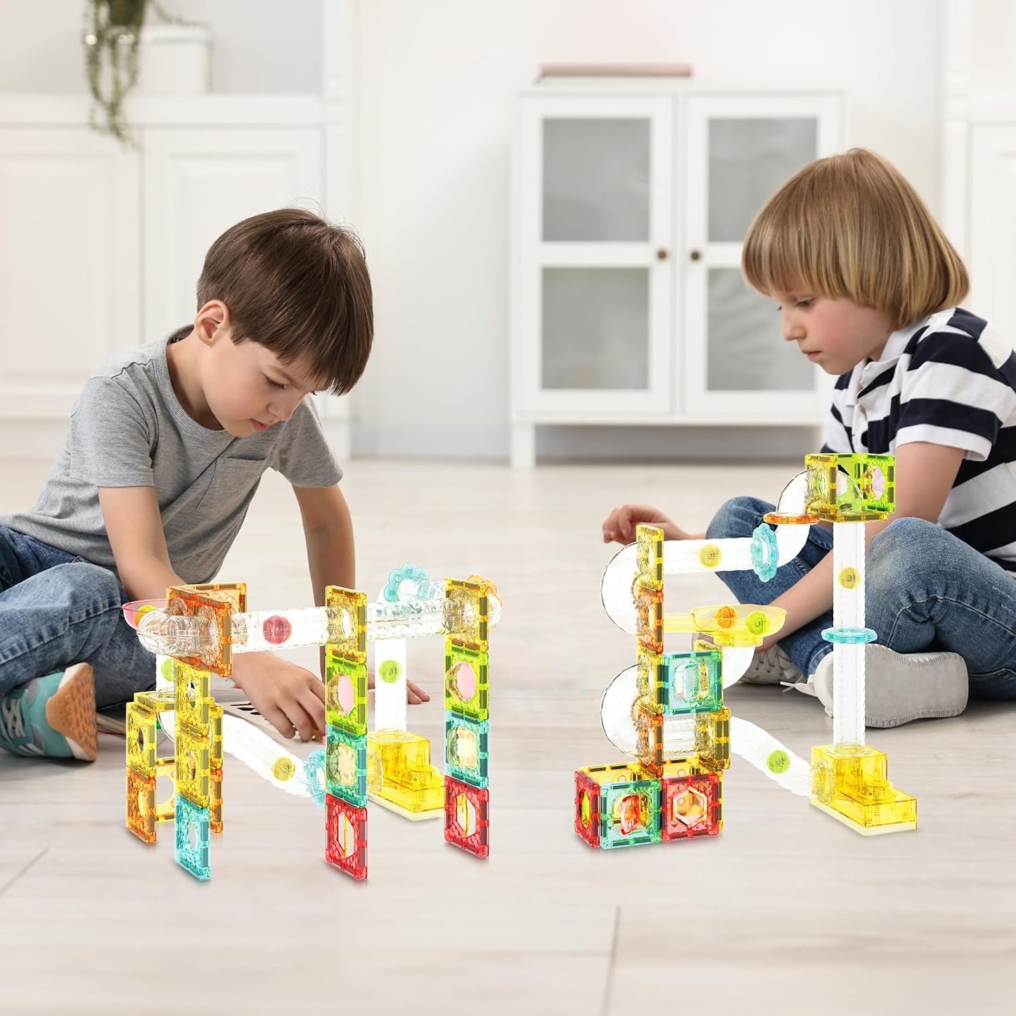 PicassoTiles 100 Piece Magnetic Marble Run Travel Size