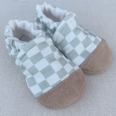 Snow and Arrows Cotton Slippers - Sage Imperfect Check