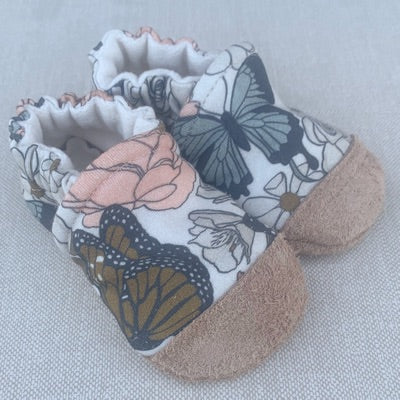 Snow and Arrows Cotton Slippers - Butterfly Garden