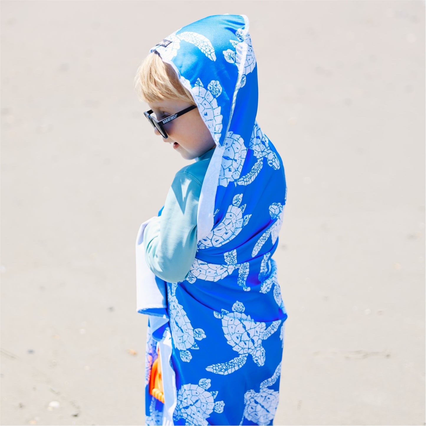 Luv Bug Co Hooded UPF 50+ Sunscreen Towel - Tropical Dreams